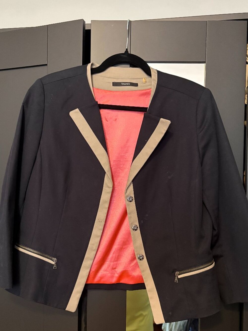 Two-Toned Tahari Blazer (Dark Navy & Taupe) - Size M